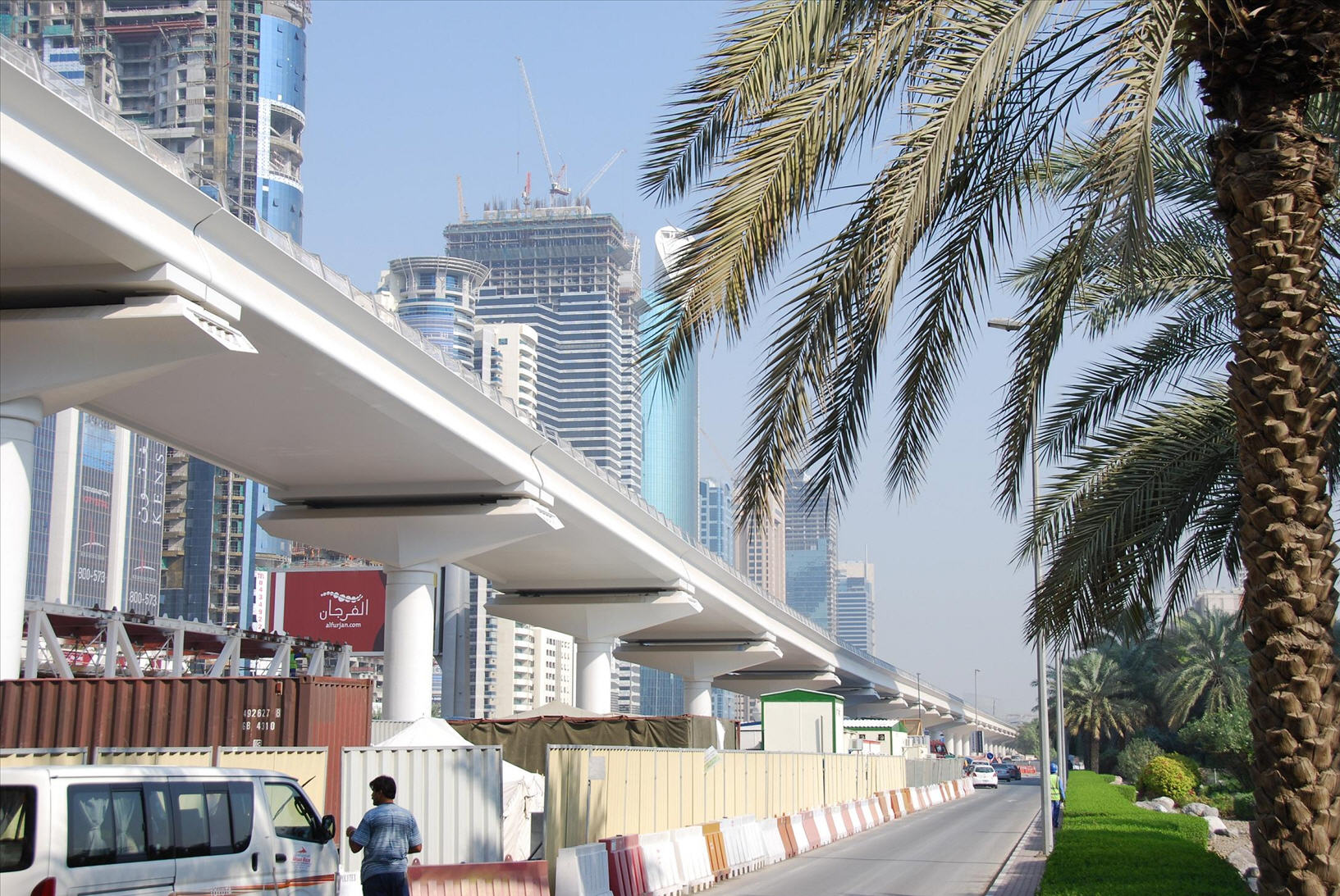 Finished Train Track 'Dubai Metro Project' UAE klick to enlarge